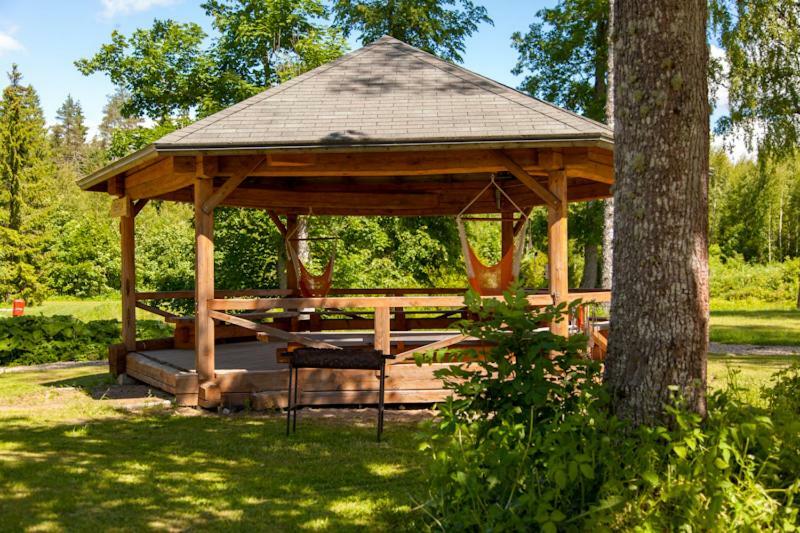 Truu Holiday Houses Ivaste エクステリア 写真